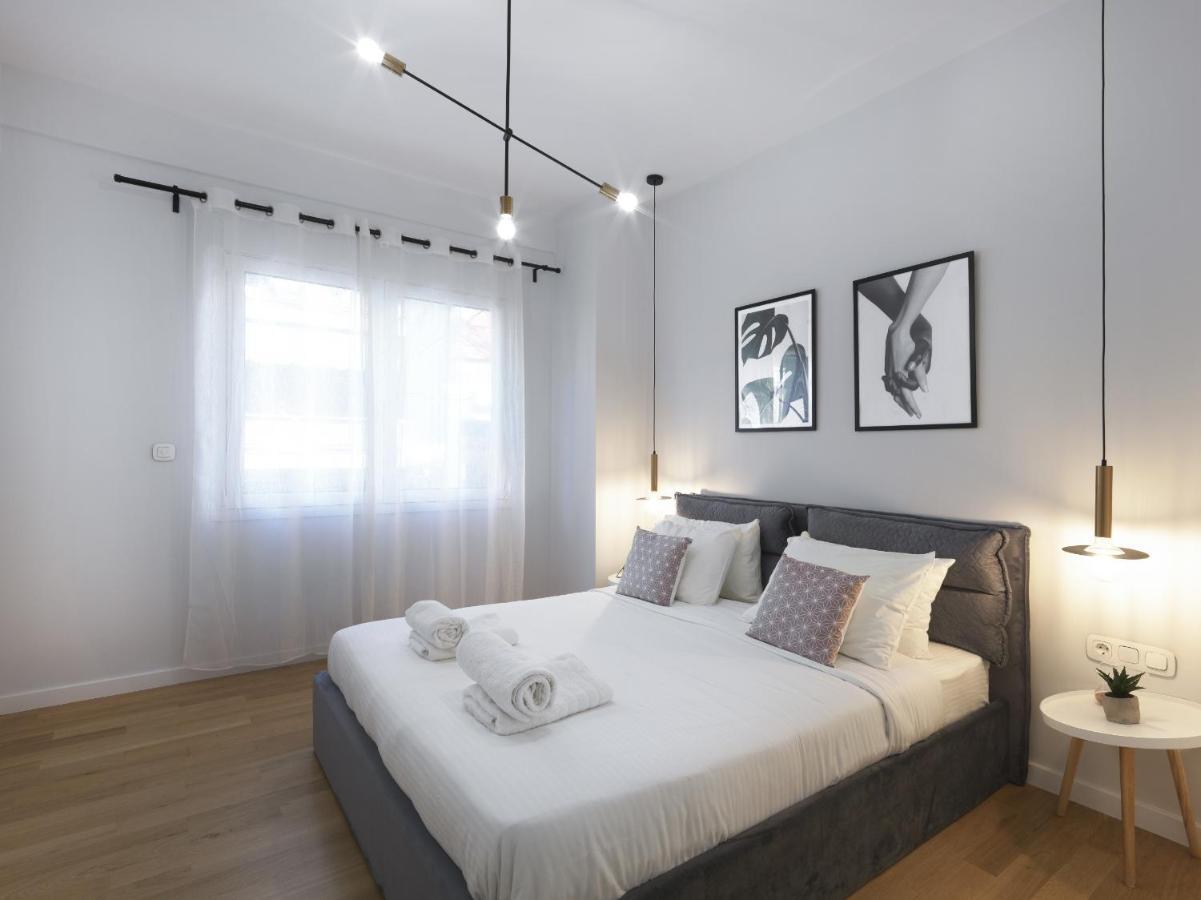 Fresh, New & Ready For You! Rnvtd Apt In Koukaki! Atenas Exterior foto